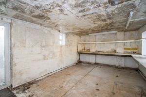 Photo 14- click for photo gallery